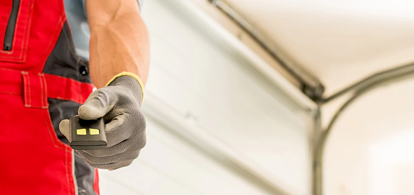 Residential Garage Door Security in Vineyard, California