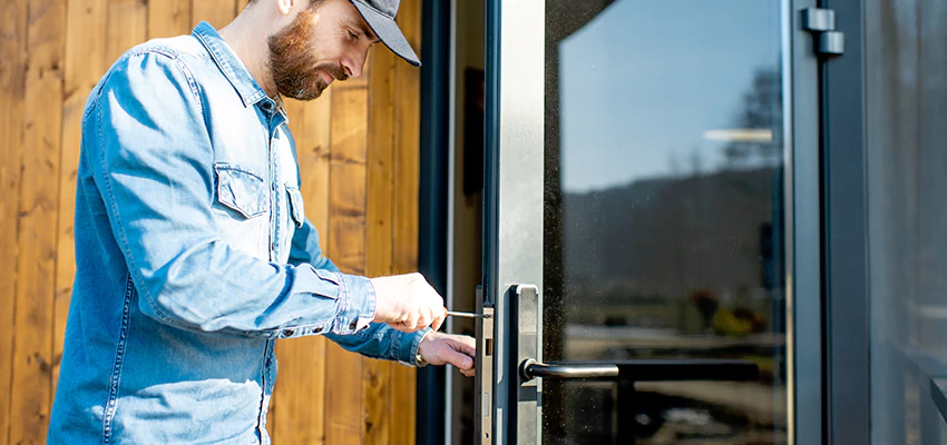 Frameless Glass Storefront Door Locks Replacement in Vineyard, CA