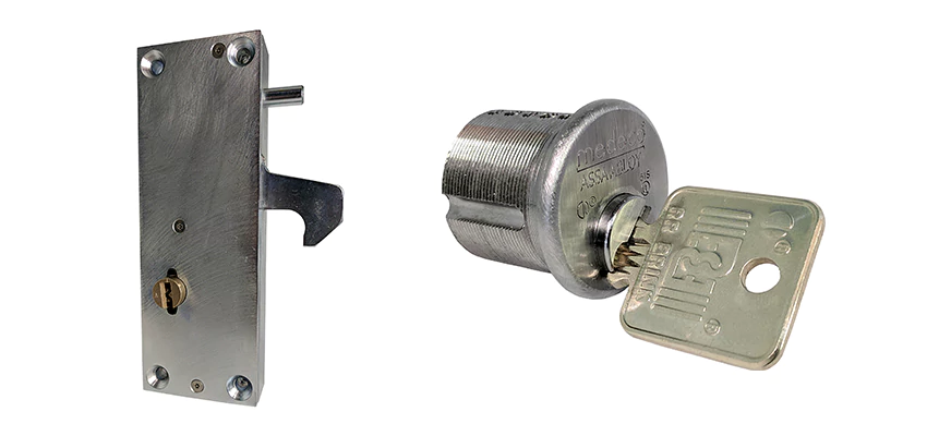 RR Fence Gates Brink Locks Repair in Vineyard, California