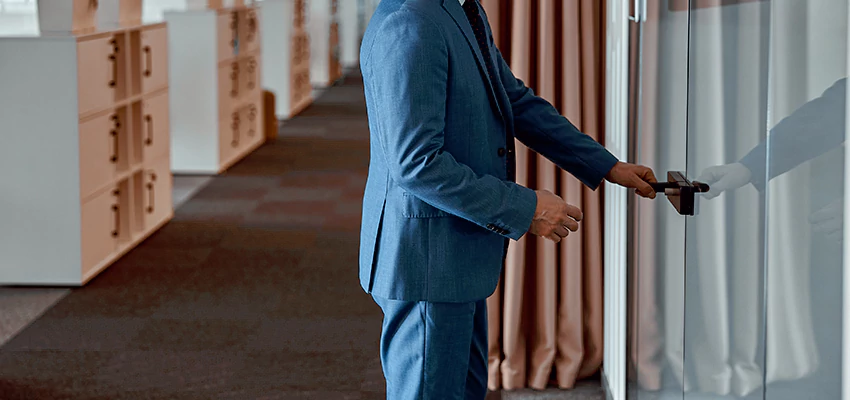 Commercial Glass Door Locks in Vineyard, CA