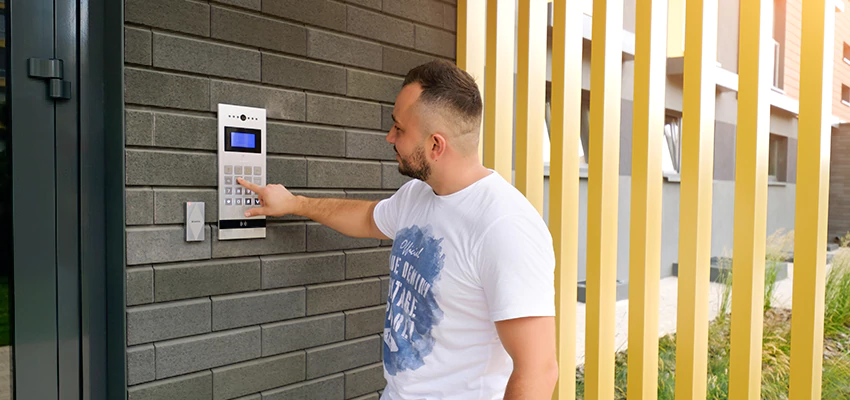 Locksmith Company For Smart Lock System Installation in Vineyard, California